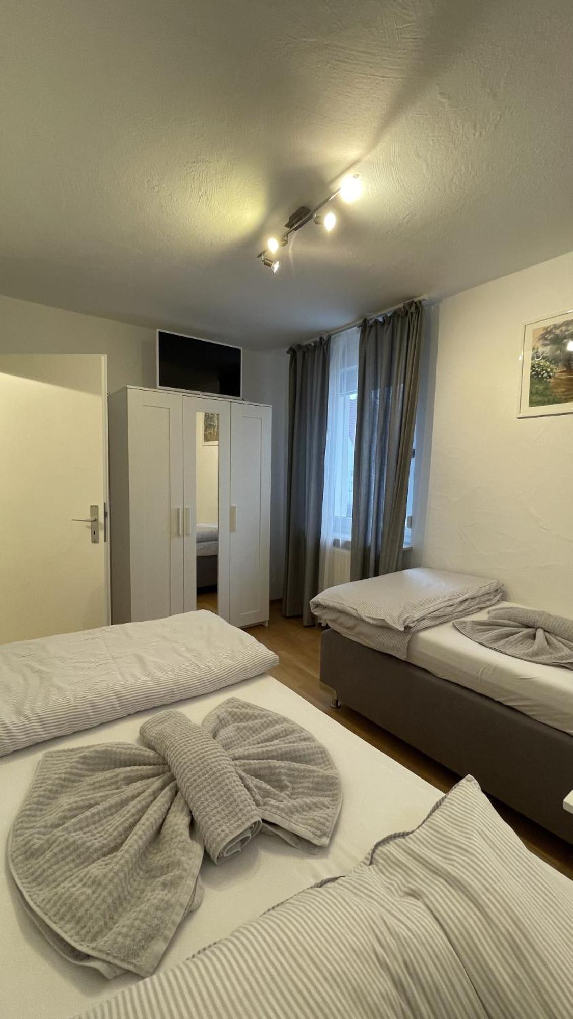 Fewo Reutlingen Heinestrasse Eksteriør bilde